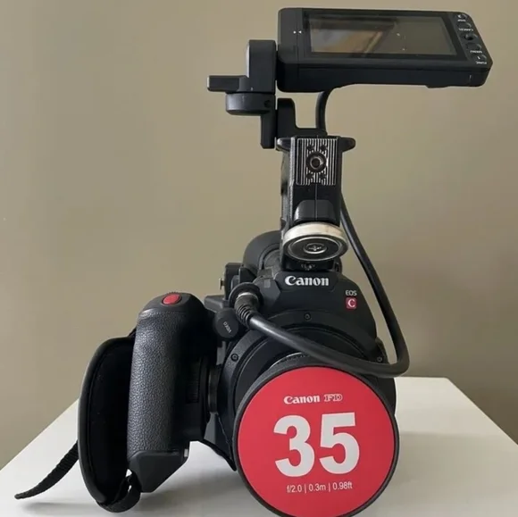 Canon EOS C200 - With Viewfinder [~500 Hours]. Brand new selling for about $5k. - Picture 5 of 5